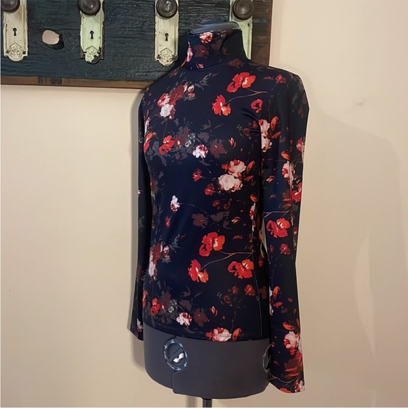 Wilfred Floral Long Sleeved Turtleneck Top Size Small - Picture 4 of 15